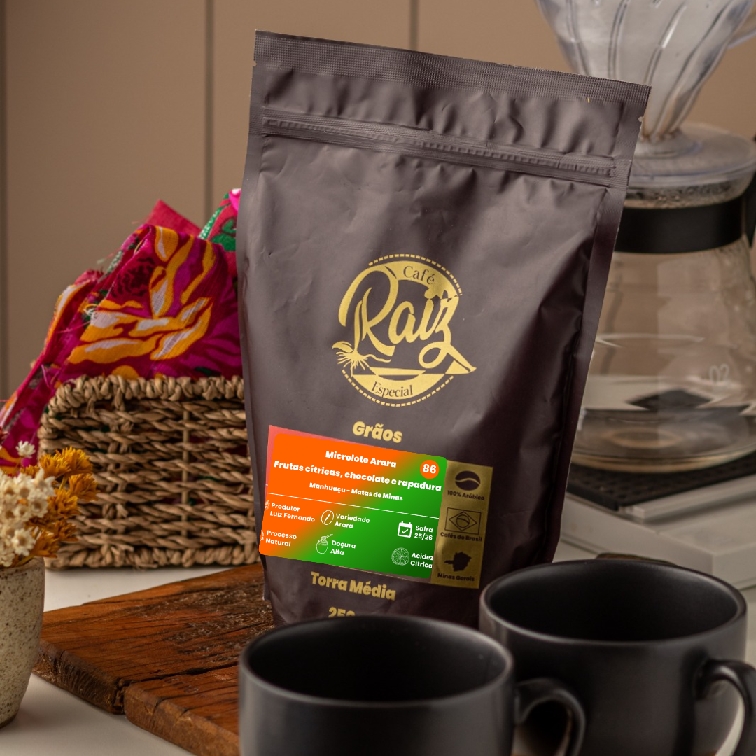 Microlote Arara - Frutas cítricas, chocolate e rapadura (Lançamento)